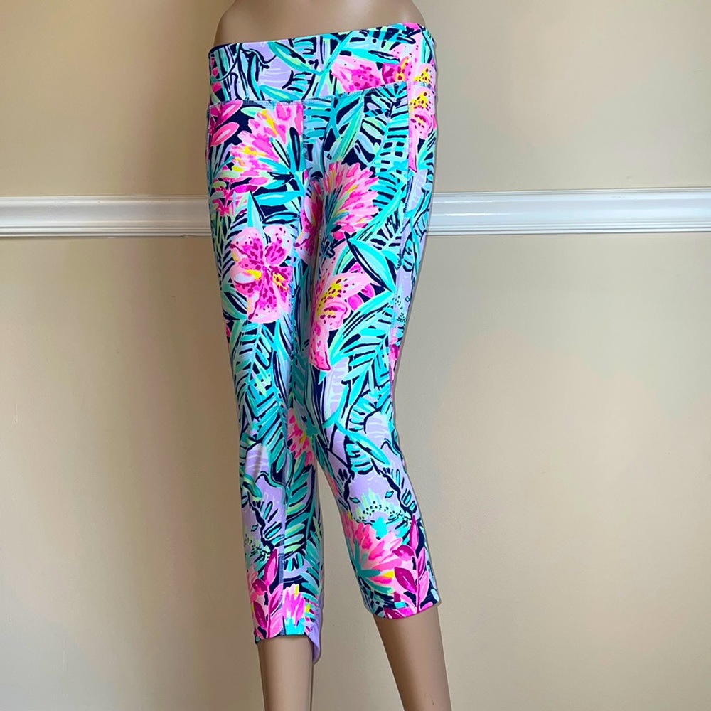 🌸 Lilly Pulitzer Luxletic Midi Leggings - Picture 3 of 15